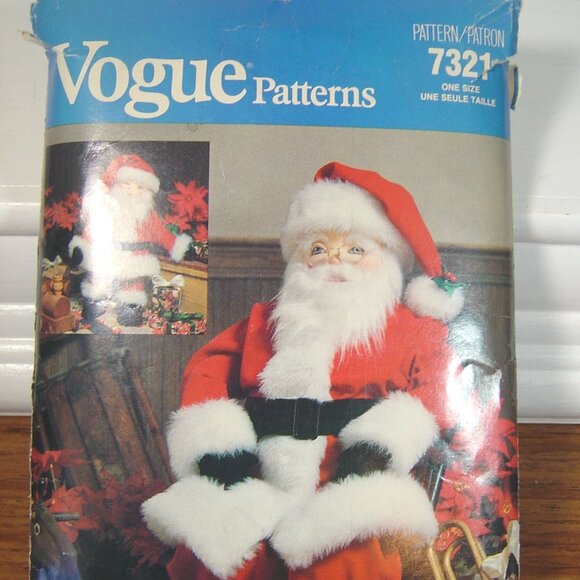 Vintage Vogue sewing pattern-2 sizes of Santa Claus cloth dolls--49" & 26" tall - Picture 1 of 3